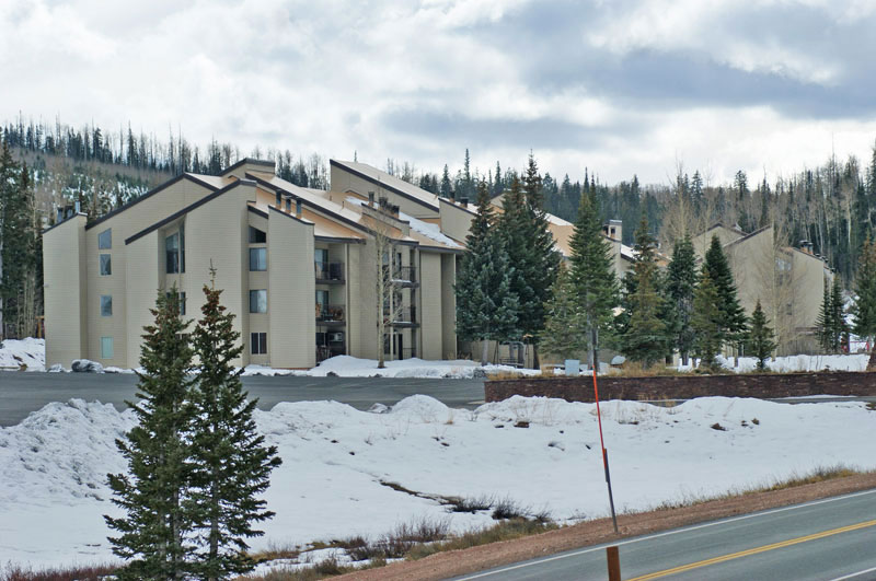 brianwood-condominiums-brian-head-Utah-ski-resort