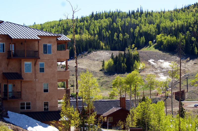 Black Diamond Condominiums in the Mountains of Brian Head, Utah